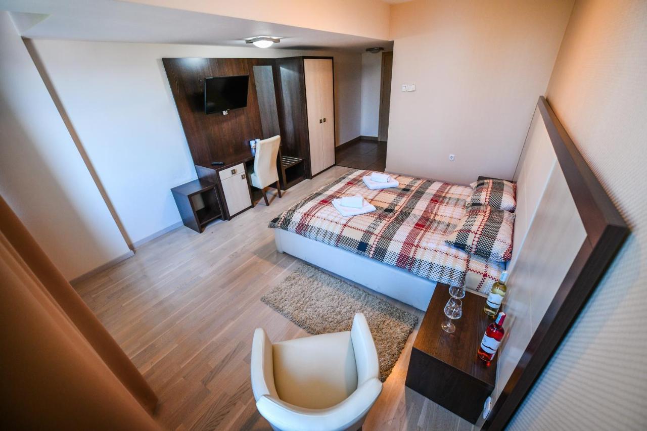 La Casa Apartments Banja Luka Luaran gambar